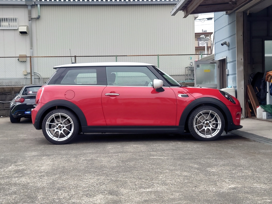 F56・BMWミニクーパー用スーパーオーリンズ・タイプS：70％、C：30  